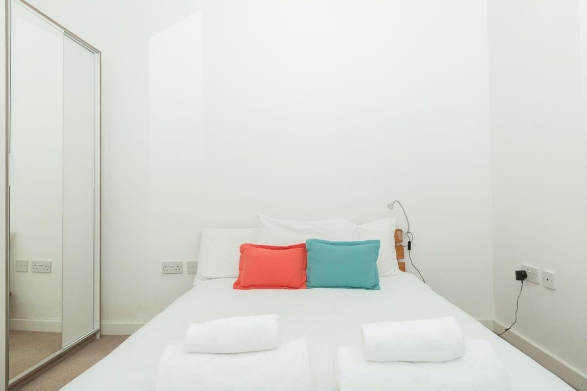 2 Bedroom East With Lovely Views Apartamento *